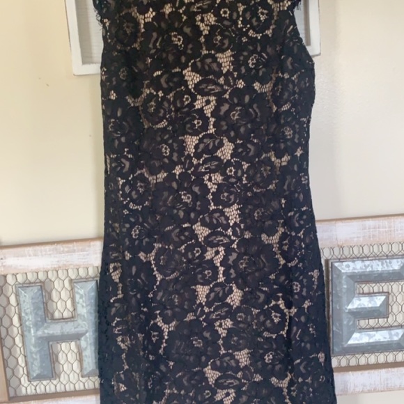 THESE THREE BOUTIQUE DRESS - Picture 3 of 3